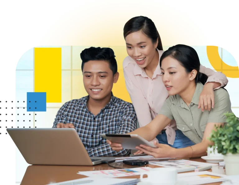 Calon mahasiswa belajar kursus bahasa Jerman secara online sebagai persiapan kuliah di Jerman